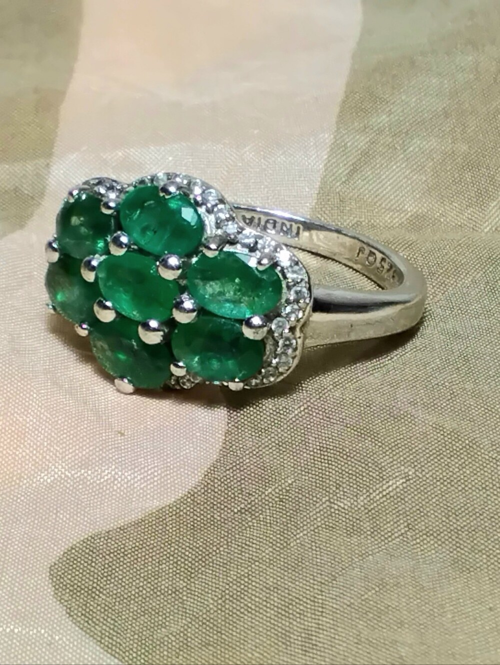 925 Silver Emerald Cluster Ring Sz 8